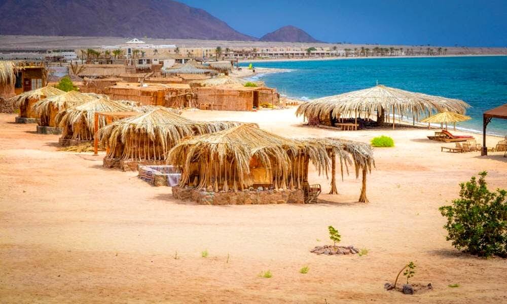 تعرف على شواطئ نويبع عاصمة سيناء السياحية