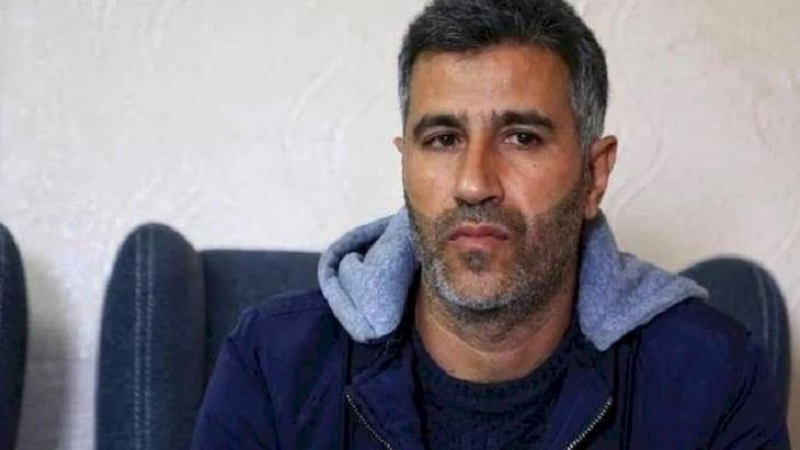 الأسيرعمر كميل يتحدى سجون الإحتلال ويستمر في إضرابه عن الطعام