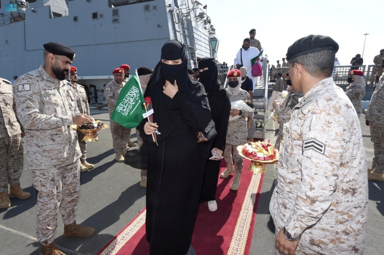 السعودية : وصول سفن إجلاء الفلسطينيين من الخرطوم إلى جدة ... تفاصيل