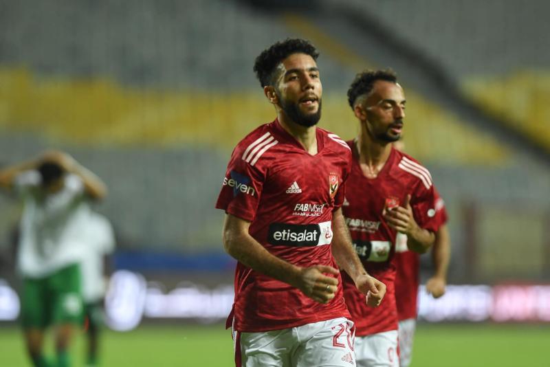 كولر يقنع القندوسي بالإعارة