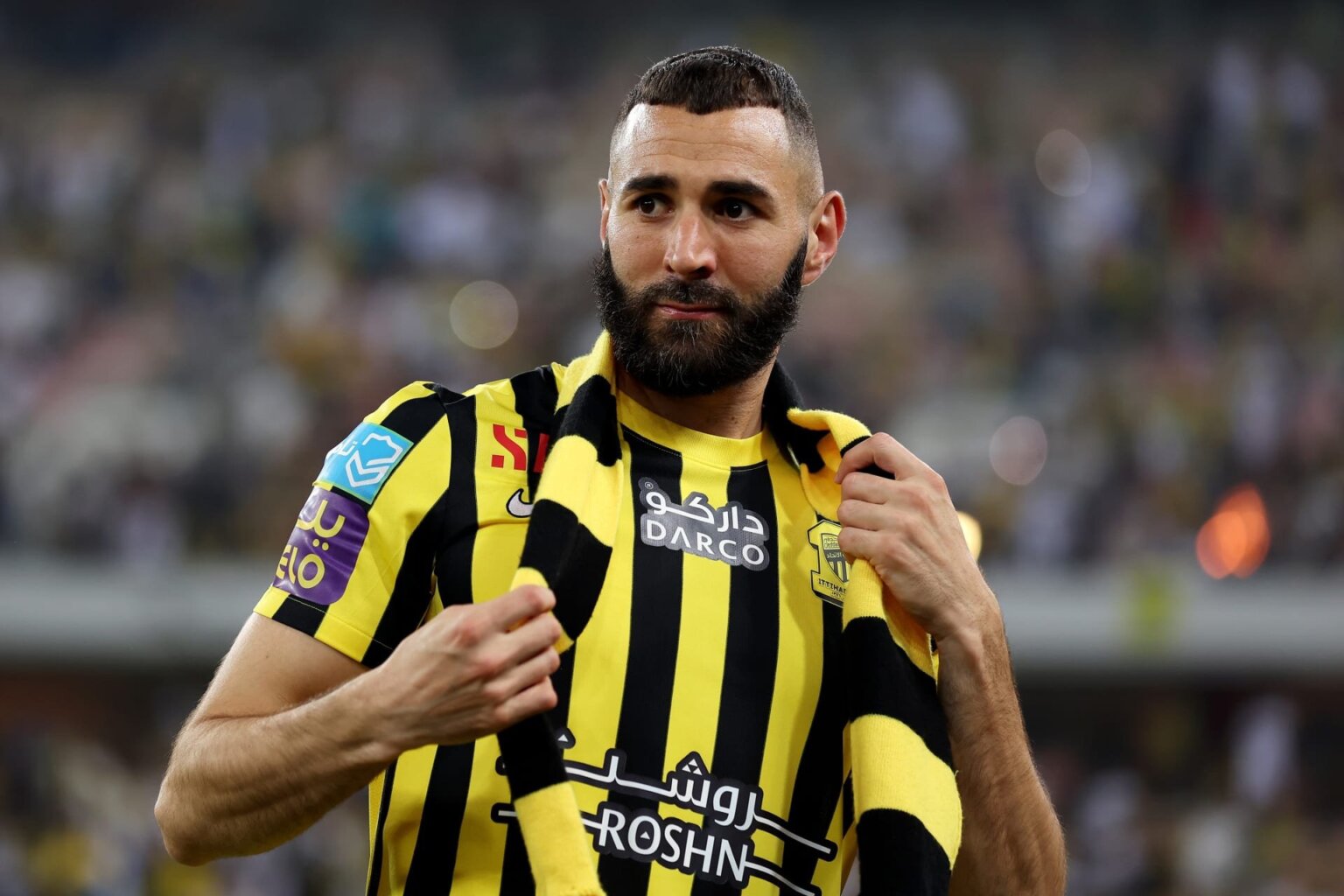 تقارير: تأزم العلاقة بين بنزيما ومدرب الإتحاد