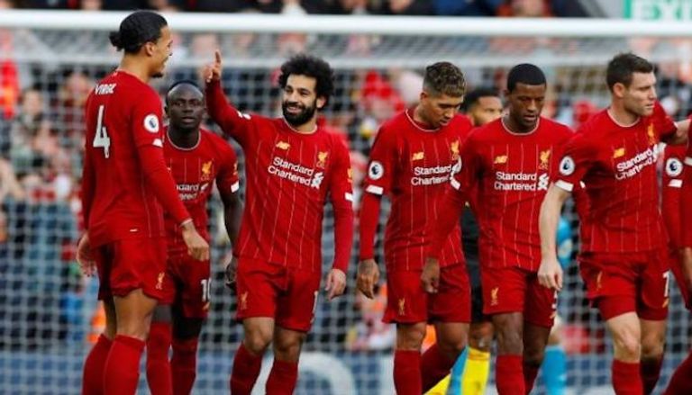 ليفربول يتقدم على استون فيلا بهدفين دون رد