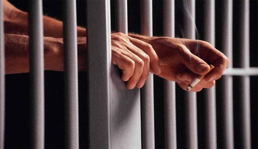 طالع ... ثلة من الأسرى مستمرون في اضرابهم في سجون الإحتلال