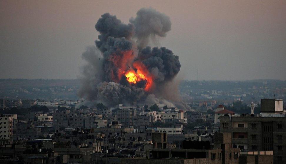 دمار كبير في مقر شرطة البلديات وسط مدينة غزة جراء غارة جوية إسرائيلية gaza-municipal-police-station-strike