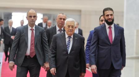 الرئيس الفلسطيني يصل سوريا