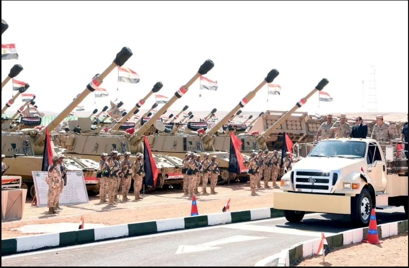 اسرائيل تطالب بعكسه ... انتشار الجيش المصري في سيناء يثير قلق إسرائيل !