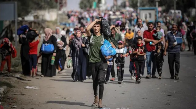 الاعلام العبري يكشف النقاب عن خطة تهجير الفلسطينيين من غزة الى اندونيسيا !