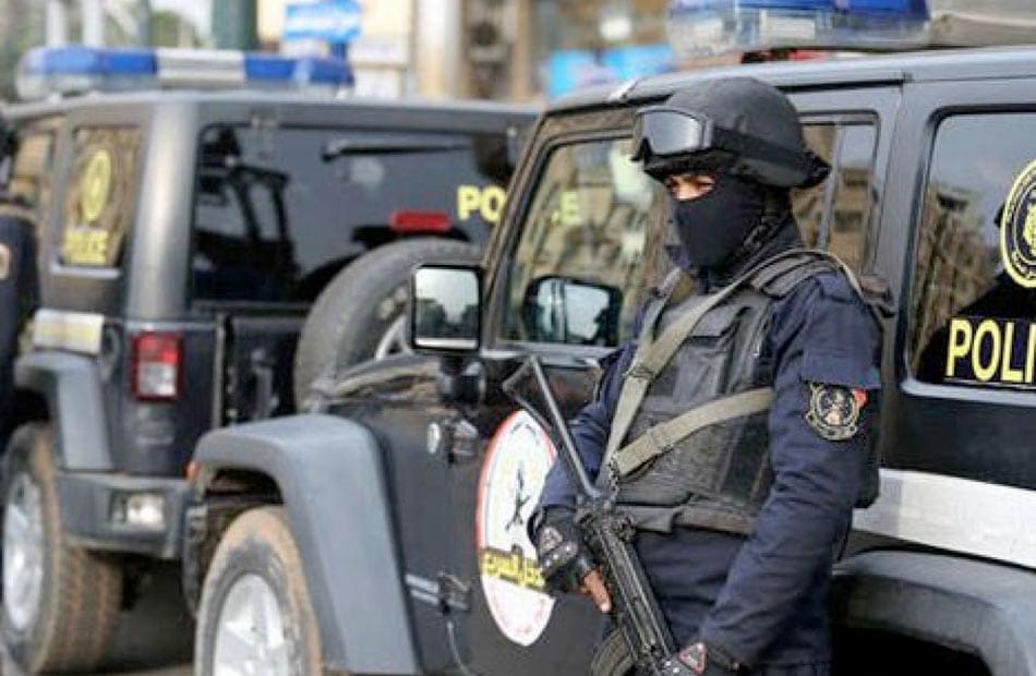 عم زوجته أحرقه وطفله بماء النار...طالع تفاصيل الجريمة