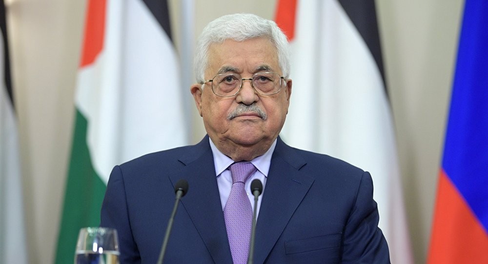 تقارير عن منع واشنطن للرئيس عباس من السفر إلى نيويورك الرئيس الفلسطيني محمود عباس والجمعية العامة للأمم المتحدة