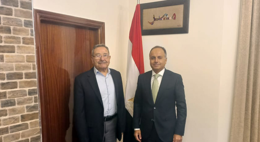 رمزي رباح يلتقي بسفير جمهورية مصر لدى دولة فلسطين