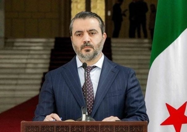 وزير الخارجية السوري أسعد الشيباني والمدير العام للوكالة الدولية للطاقة الذرية رافائيل غروسي