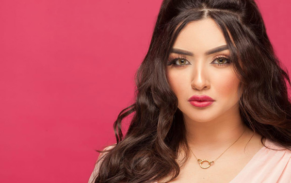 المغربية ليلى المفضالي تصدر جديدها بعنوان “قلب ستة تسعود”..