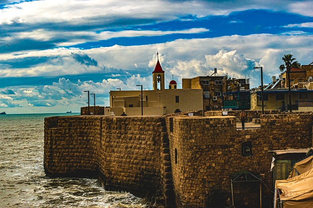 مدينة عكا المحتـلة