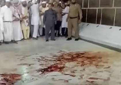 حقيقة فيديو "خروج الدم من الأرض" بجوار الكعبة