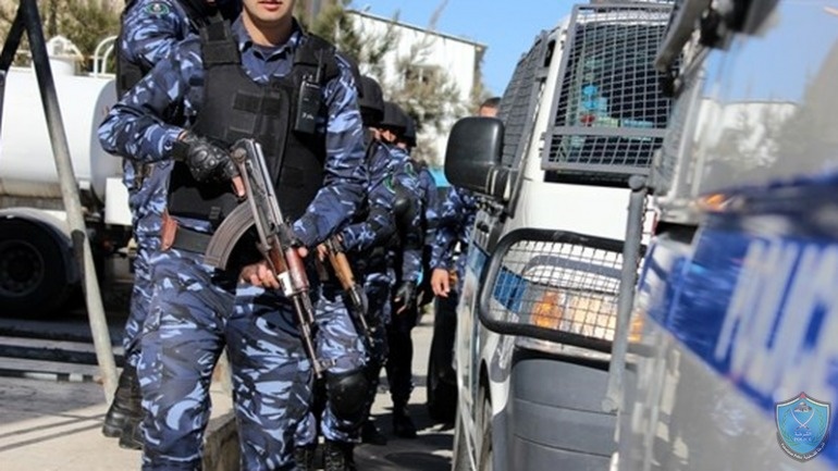 Palestin-Police نداء الوطن - الخليل