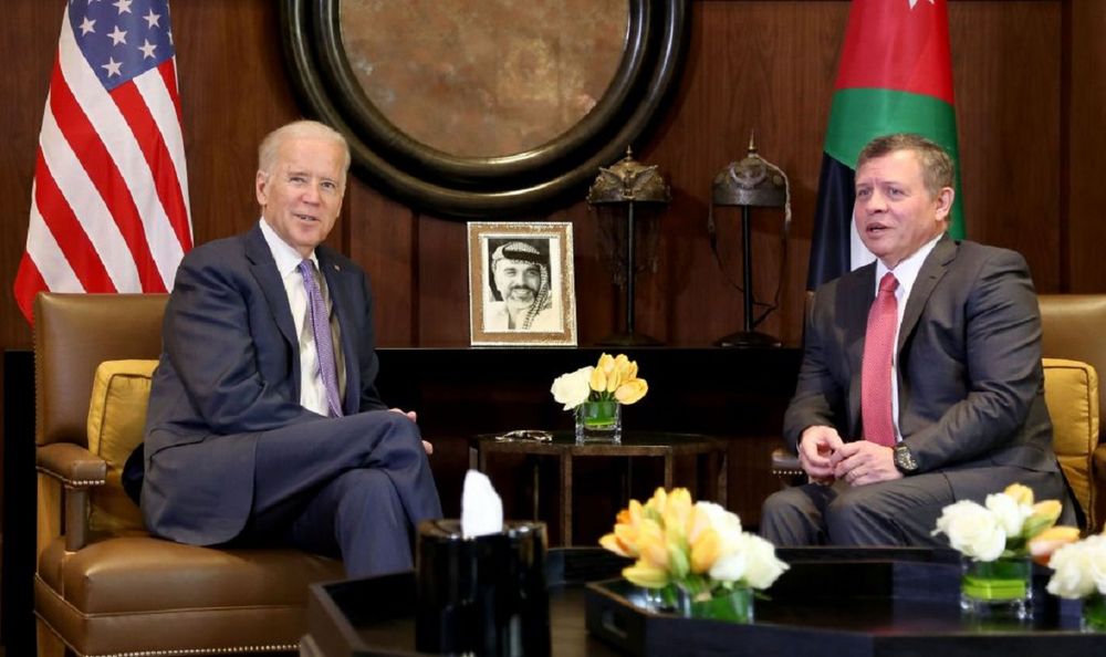 ملك الأردن والرئيس الأميركي يؤكدان الالتزام بمواصلة العمل لتحقيق السلام