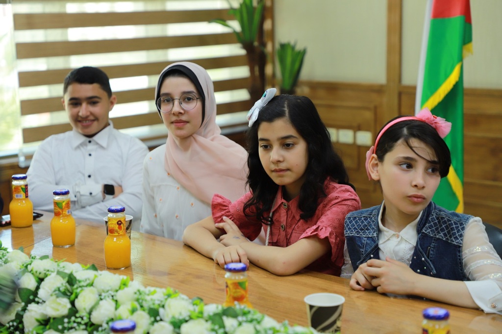 الثقافة والفكر الحر توقع مذكرة تفاهم مع بلدية خانيونس حول مناصرة قضايا الأطفال المجتمعية