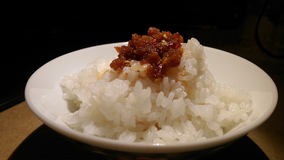 طريقة جديدة لطهي الأرز تقلل سعراته الحرارية للنصف
