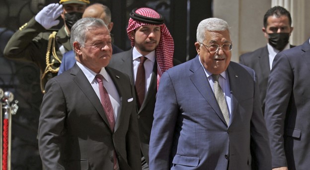 الملك عبد الله الثاني يؤكد دعم الأردن للسلطة الفلسطينية في رام الله