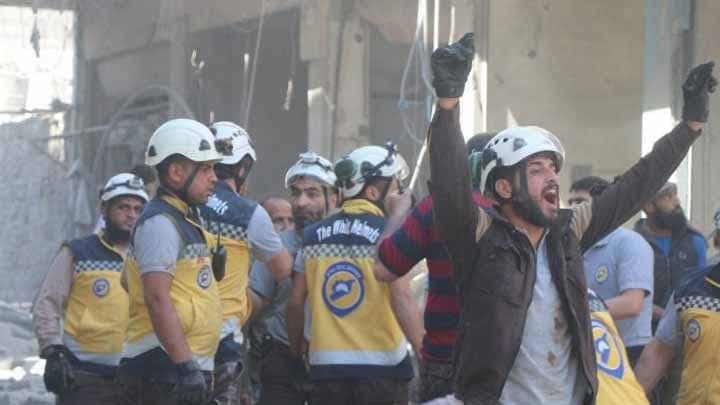 الاعلام السوري : وفاة 10 أشخاص في انهيار مبنى في حي الشيخ مقصود بحلب