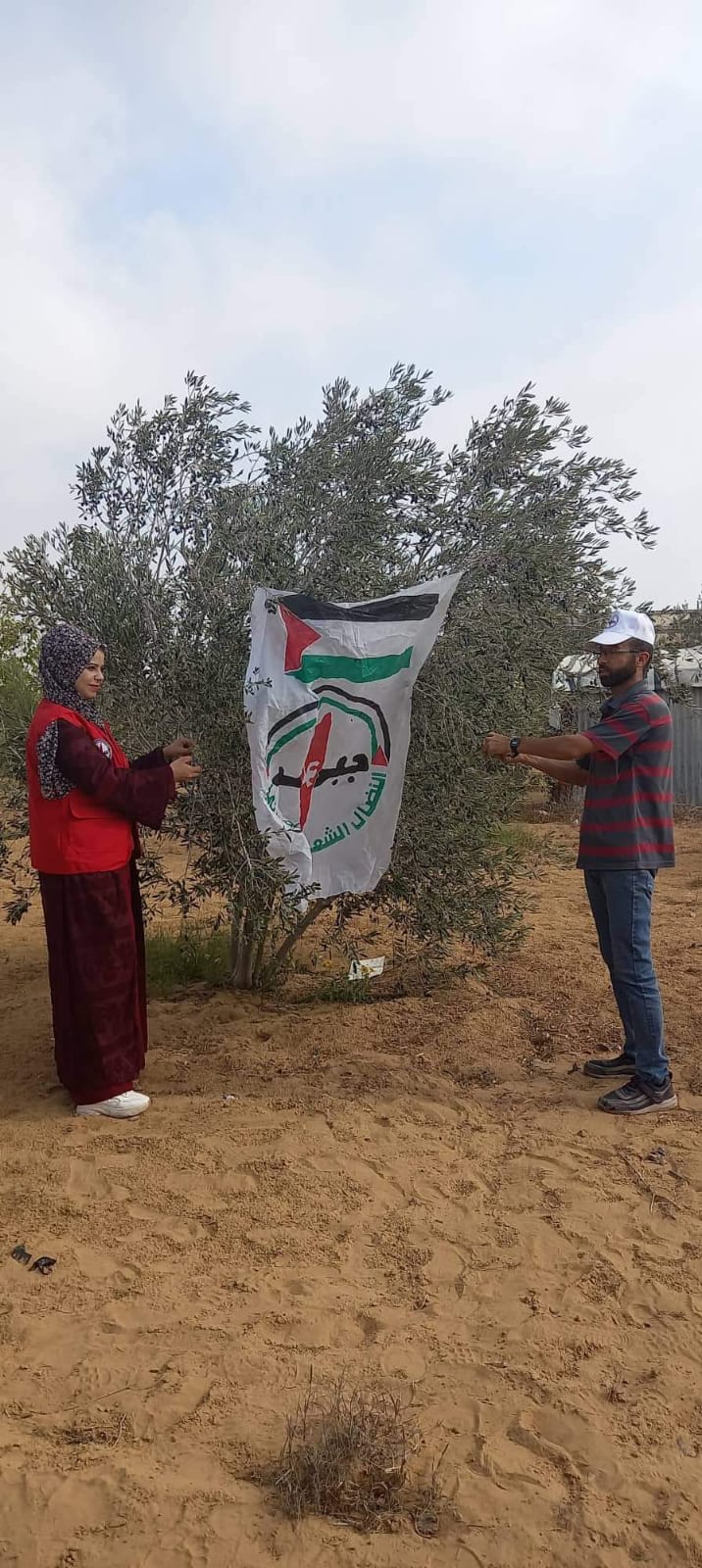 كتلة نضال العمال بقطاع غزة تعلن عن انطلاق حملتها الوطنية بعنوان " عمالنا المزارعين .. نحن معكم " من شرق رفح