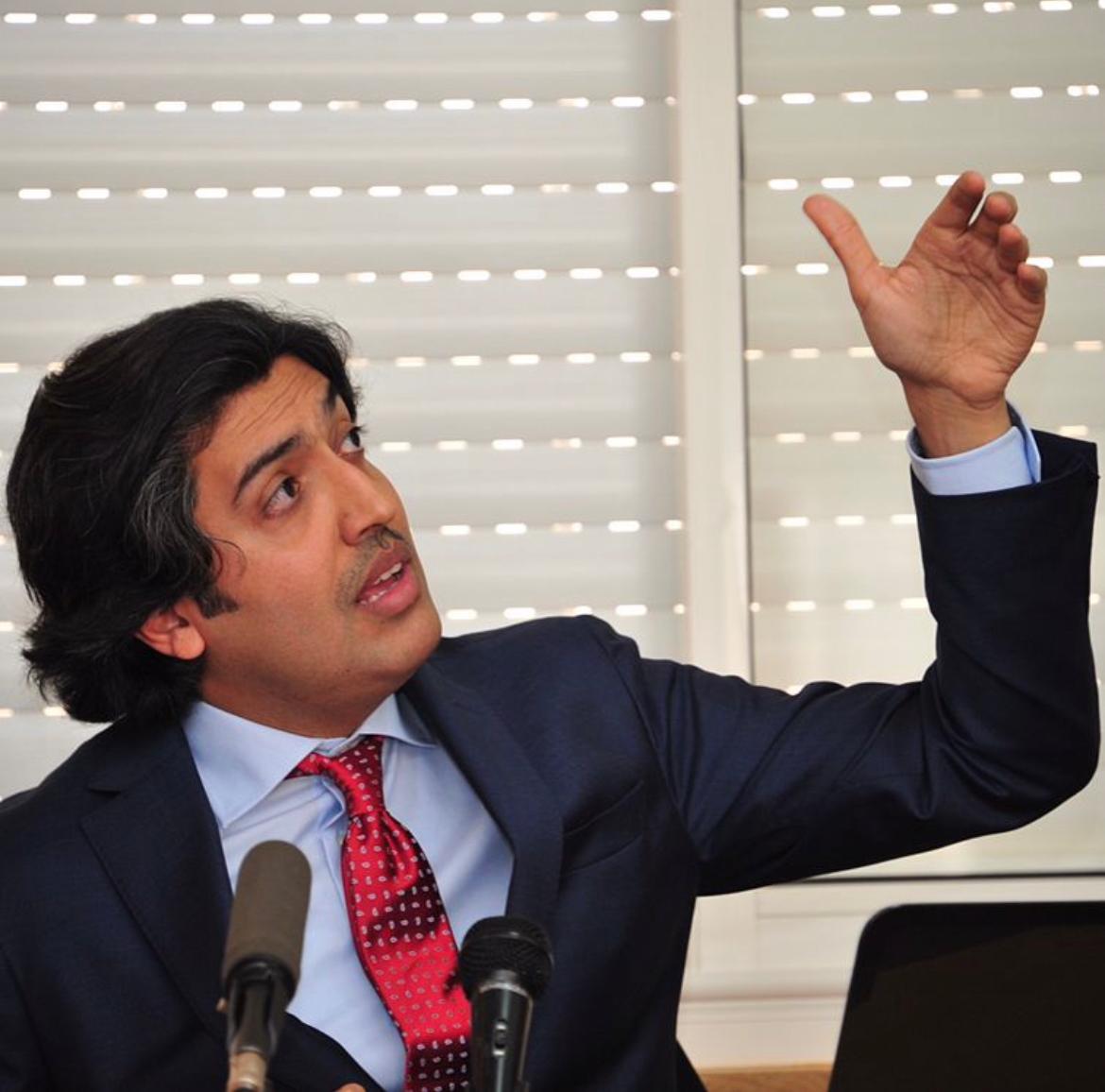 الأكاديمي البحريني نوح خليفة ينال ثقة جامعة محمد الخامس بالرباط