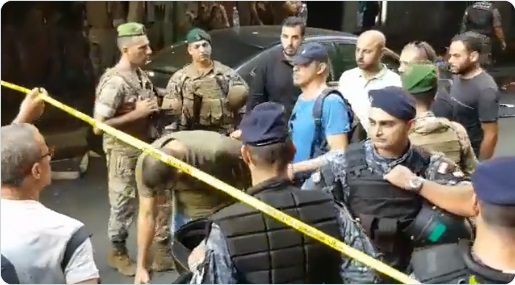 تفاصيل الافراج عن الرهائن المحتجزين داخل بنك في بيروت
