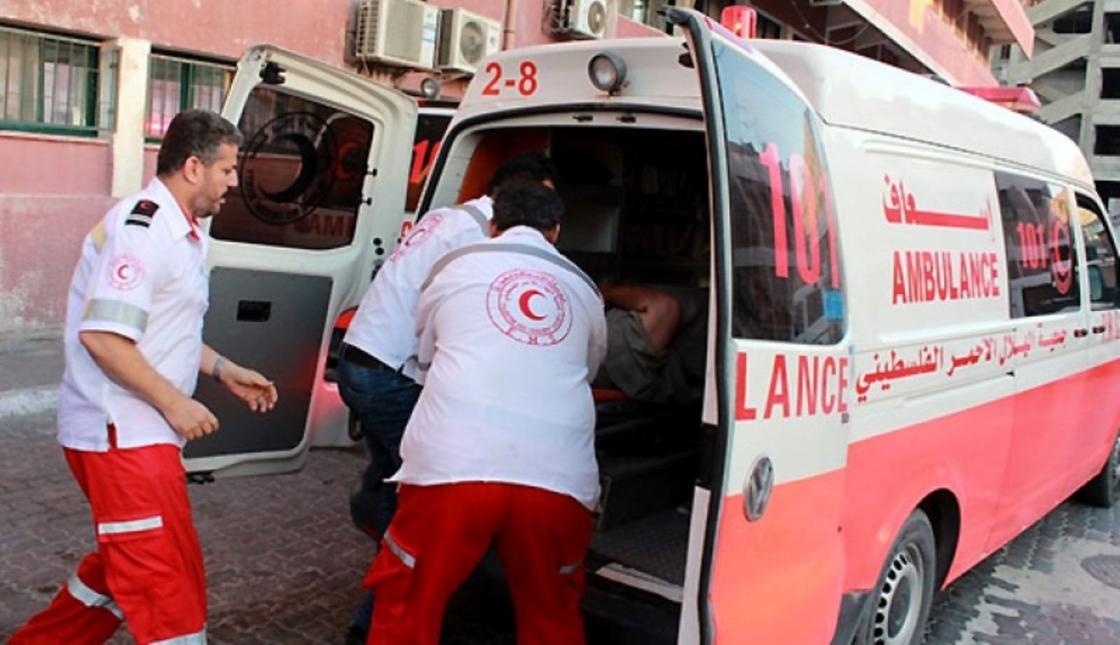غزة : إصابة شابين في انفجار ناتج عن تصنيع مفرقعات ...تفاصيل